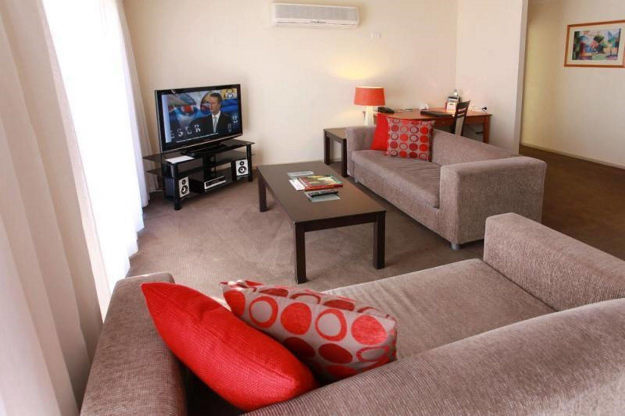 Quest Tamworth Apart otel Dış mekan fotoğraf