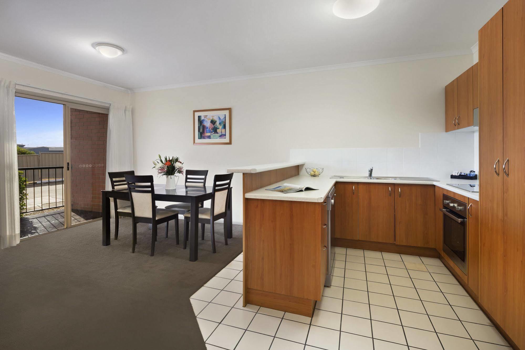 Quest Tamworth Apart otel Dış mekan fotoğraf
